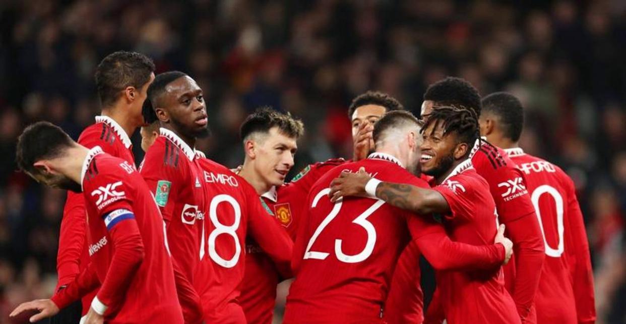 曼联主场击败布伦特福德，终结连败