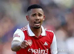 阿森纳英超战胜热刺热苏斯头球破门(英超阿森纳打热刺)